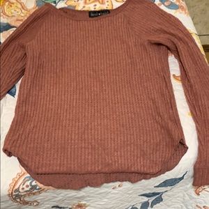 Long sleeve top